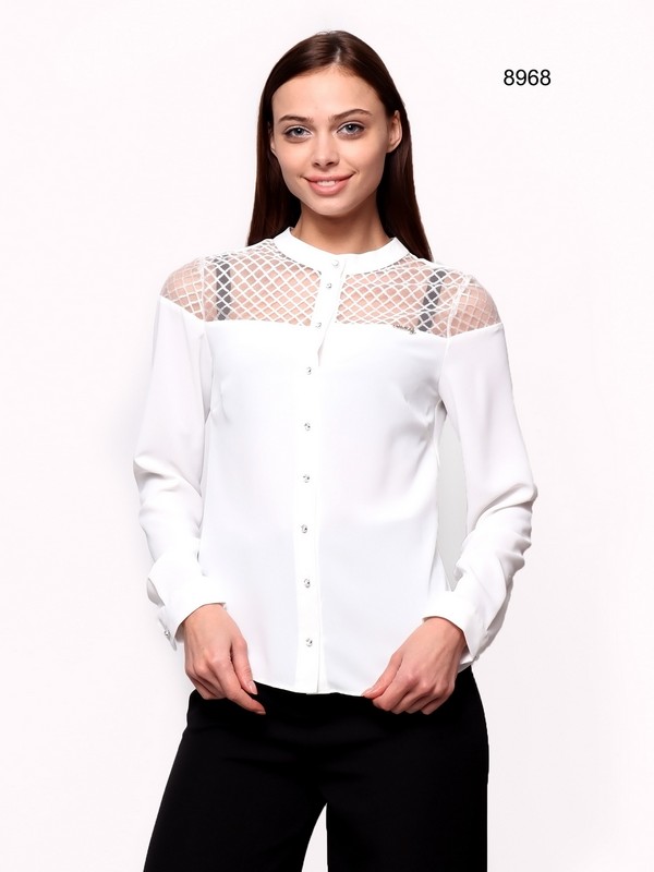 Стильная блуза белого цвета 