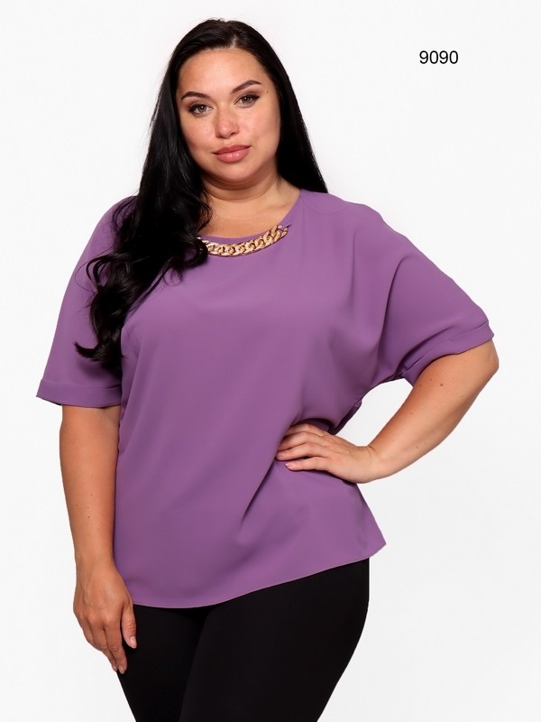 Фиолетовая летняя блуза с цепочкой батал 