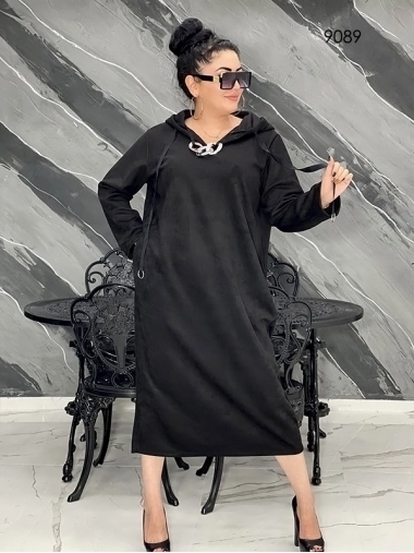Велюровое платье черное батал  