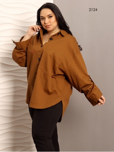 Стильная рубашка коричневого цвета батал