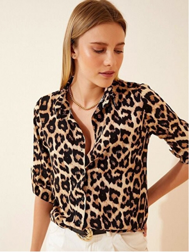 Рубашка в леопардовый принт батал
