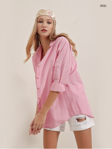 Стильная рубашка oversize розового цвета
