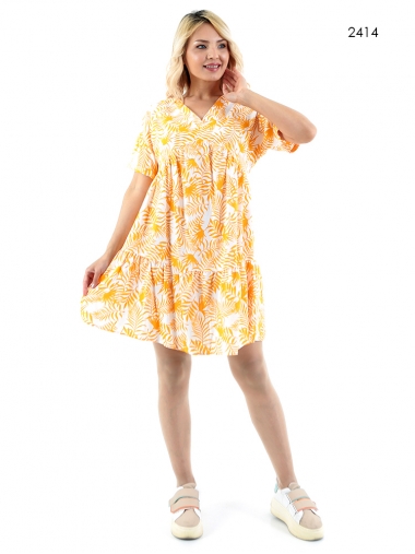 Летнее платье в желтый тропичный принт