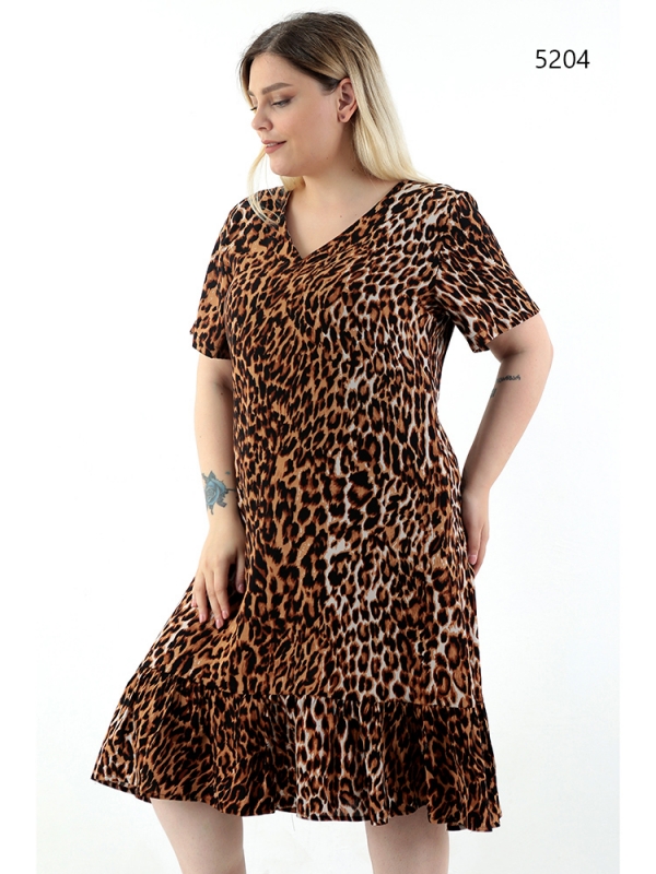 Платье в леопардовый принт батал