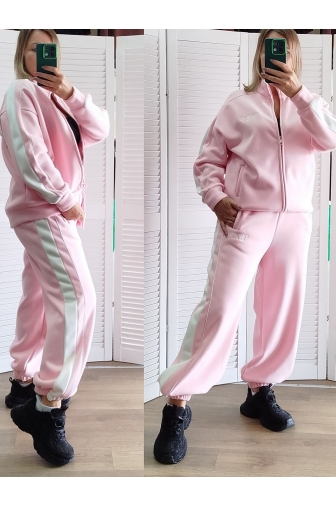 Жіночий спортивний костюм рожевий